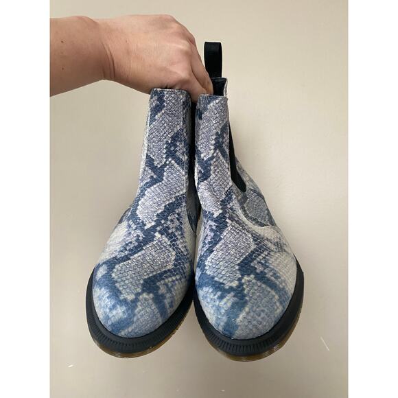 Dr. Martens Flora Faux Snakeskin Chelsea Boots Size 10 - Picture 2 of 8